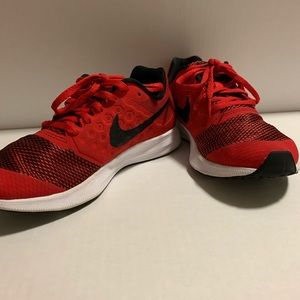 Big boy Nike Downshifter 7.